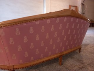 Sofá estilo francés XV-XVI 3 plazas + 2 banquetas