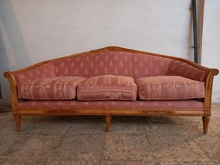 Sofá estilo francés XV-XVI 3 plazas + 2 banquetas