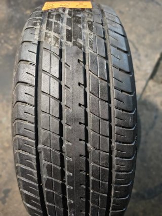 Neumático Dunlop 185/55R16 83H