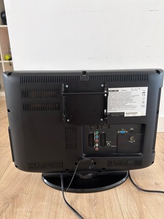 Televisor Thomson Negro