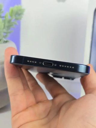 iPhone 15 Pro Max 256GB Azul con caja y cable