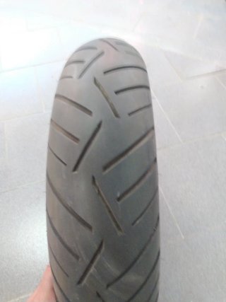 Rueda Kymco Superdink 125