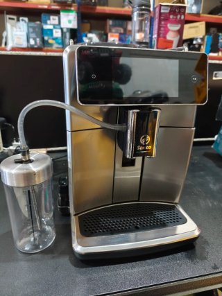 Cafetera Saeco Xelsis Deluxe Superautomática
