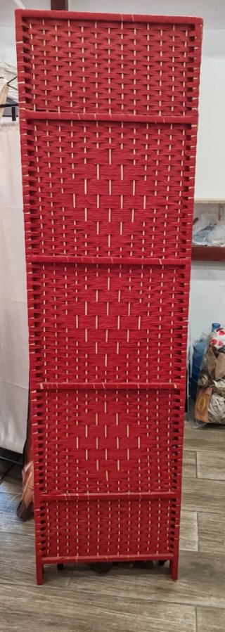 Biombo divisor de ambientes rojo