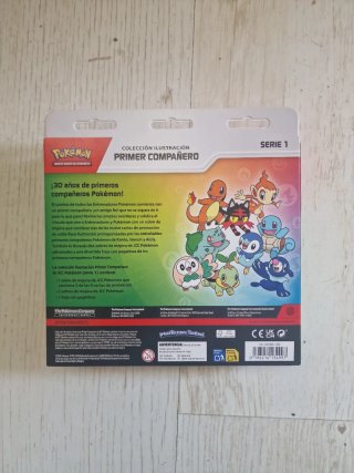 Pokemon TCG Colección Ilustración Primer Compañero