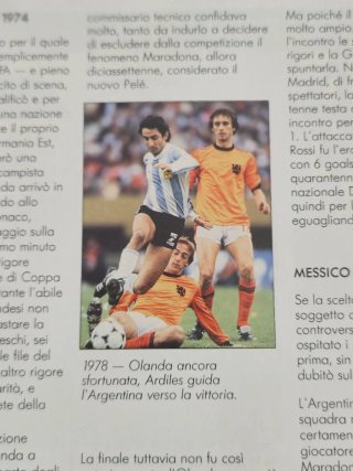 Italia 1990 Coppa del Mondo Medaglie Vintage