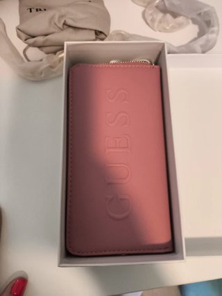 Portafoglio donna Guess rosa