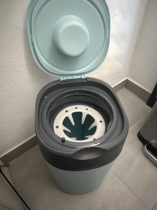Cubo pañales Tommee Tippee y recambio