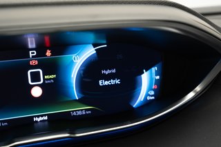 Peugeot 3008 Hybrid 225 e-EAT8 Allure Pack