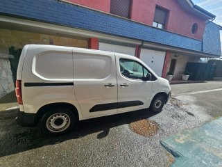 Peugeot Partner 2021