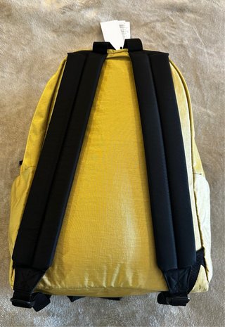 Mochila Eastpak Amarilla Nueva