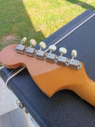 Fender Mustang CIJ Edición CBL Azul