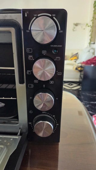 Horno Eléctrico Severin con placas