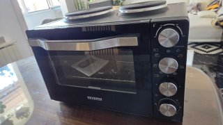 Horno Eléctrico Severin con placas