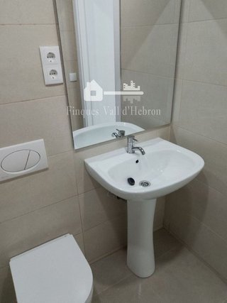 Local comercial en alquiler en Sant Genís dels Agudells en Barcelona - Imagen 17