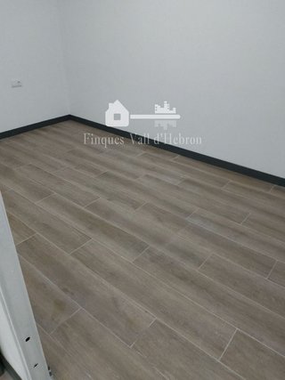 Local comercial en alquiler en Sant Genís dels Agudells en Barcelona - Imagen 20