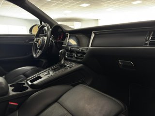 Porsche Macan Macan