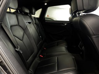 Porsche Macan Macan