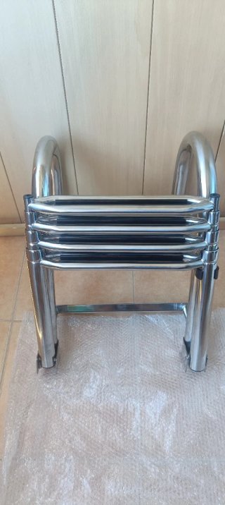 Escalera Telescópica Acero Inox 4 Escalones
