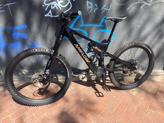 Bicicleta eléctrica Amflow Avinox