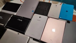 Lotto di 14 tablet Apple, Samsung, Huawei, Chuwi...