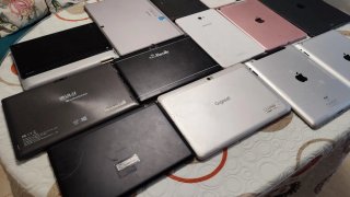 Lotto di 14 tablet Apple, Samsung, Huawei, Chuwi...