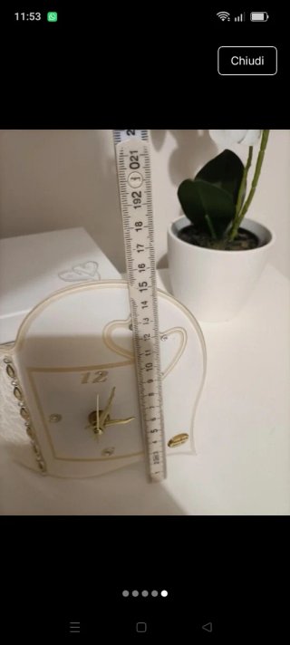 Orologio da tavolo a forma di cuore
