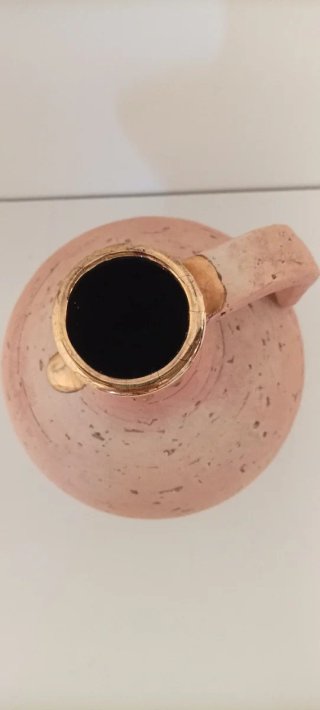 CANTARO DECORATIVO DE CERÁMICA ROSA Y DORADO