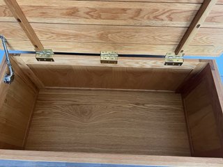 Baúl de madera de roble