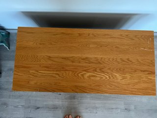 Baúl de madera de roble