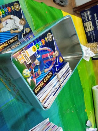 Lote cromos Adrenalyn 2020-2021 + Caja