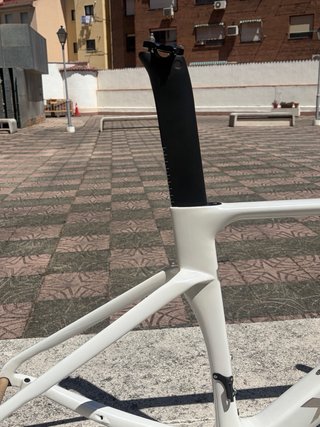 Cuadro carbono Carretera Aero XFRRY Talla M