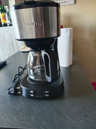 Cafetera de goteo casi nueva
