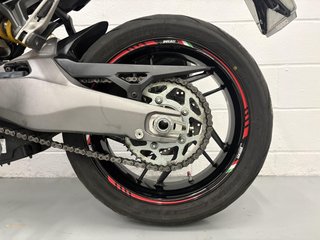 DUCATI MONTER 821