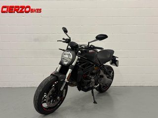 DUCATI MONTER 821