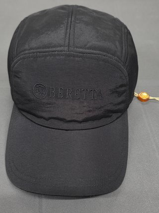 Gorras Beretta Negra y Azul, nuevas, con etiquetas
