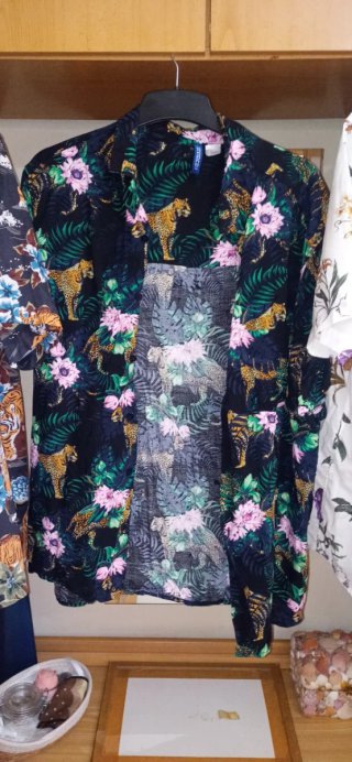 Lote de 4 Camisa Estampada Tigres y Flores