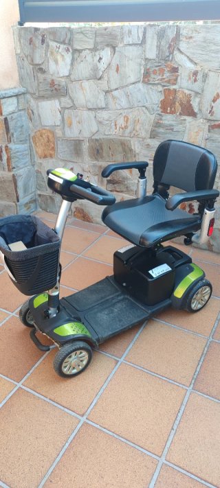 Scooter Eléctrico Geriátrico