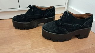 Mocasines negros plataforma