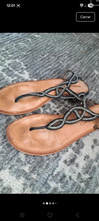 Sandalias Vero Moda negras con pedrería