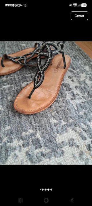 Sandalias Vero Moda negras con pedrería