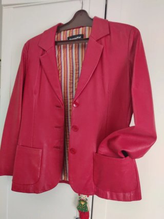 Americana de piel Hervas Piel roja