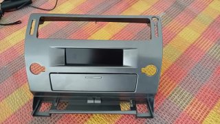 Moldura e Display Citroen C4