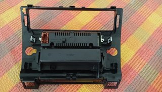 Moldura e Display Citroen C4