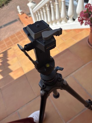 Trípode Manfrotto 405 cabezal modelo 222