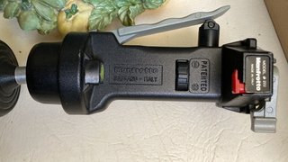 Trípode Manfrotto 405 cabezal modelo 222