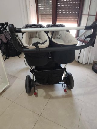 Carro gemelar