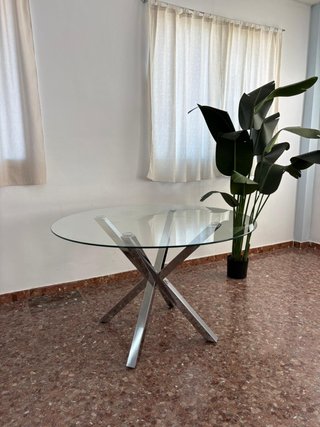 Nueva mesa redonda de cristal  BARATA!!