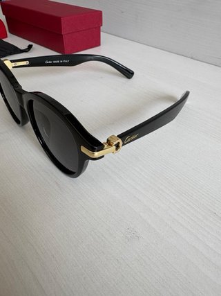 Gafas de Sol Cartier Negras y Doradas