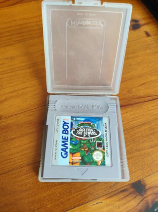 Turtles 2 Game Boy: Back From The Sewers